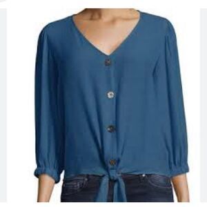 New directions sounds large women’s blouse blue